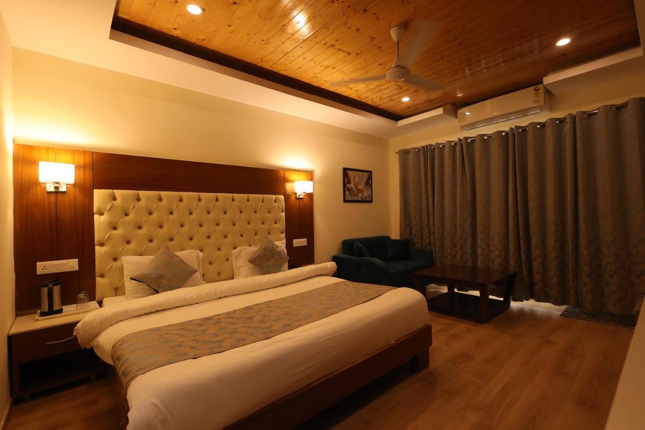 Riverside Resorts Devaprayāg Eksteriør bilde